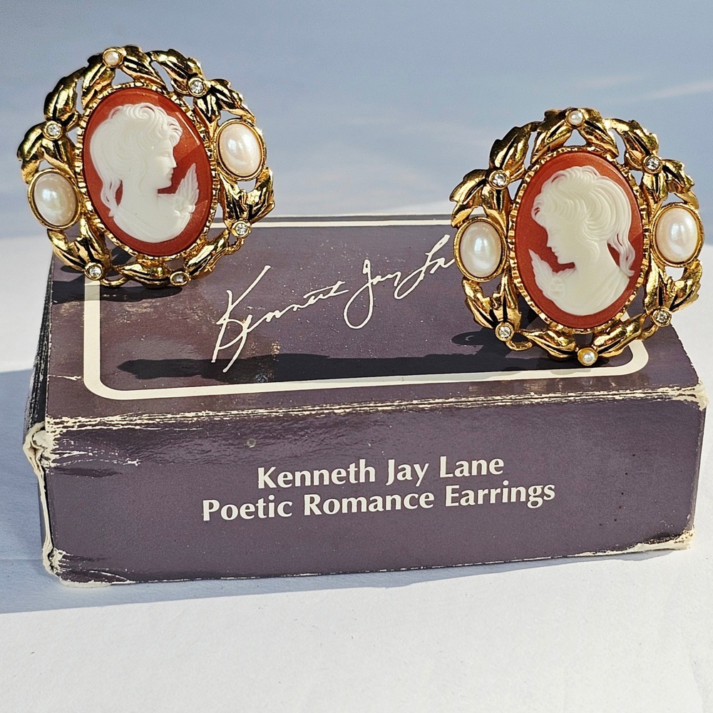 VtgVictorian KLJ Cameo Clip On Earrings Gold Tone Faux Pearl Rhinestone Regency